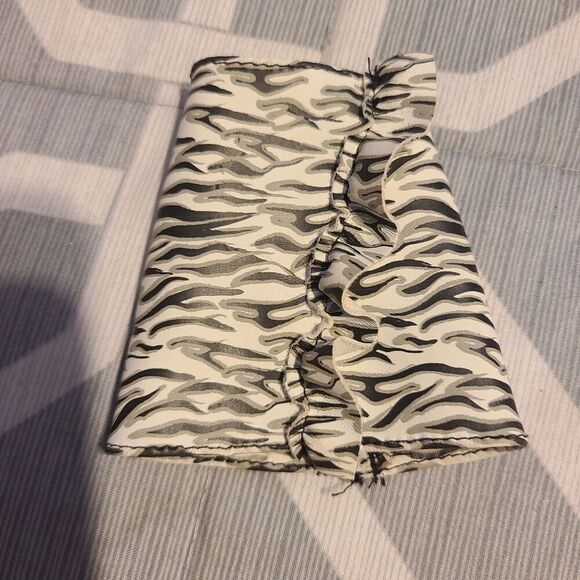 NEW Barbie Doll Fashions Zebra Print Vinyl Type Ruffle Skirt Clothes - Picture 1 of 4